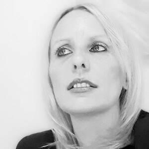 Avvocato Cassazionista Viviana Fiorella Liuzzi Avvocato italiano in Spagna Avvocato Viviana Fiorella Liuzzi. Studio legale internazionale Liuzzi e Liuzzi in Italia e Spagna
